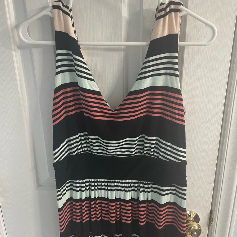 A pea in the pod maternity dress, size medium